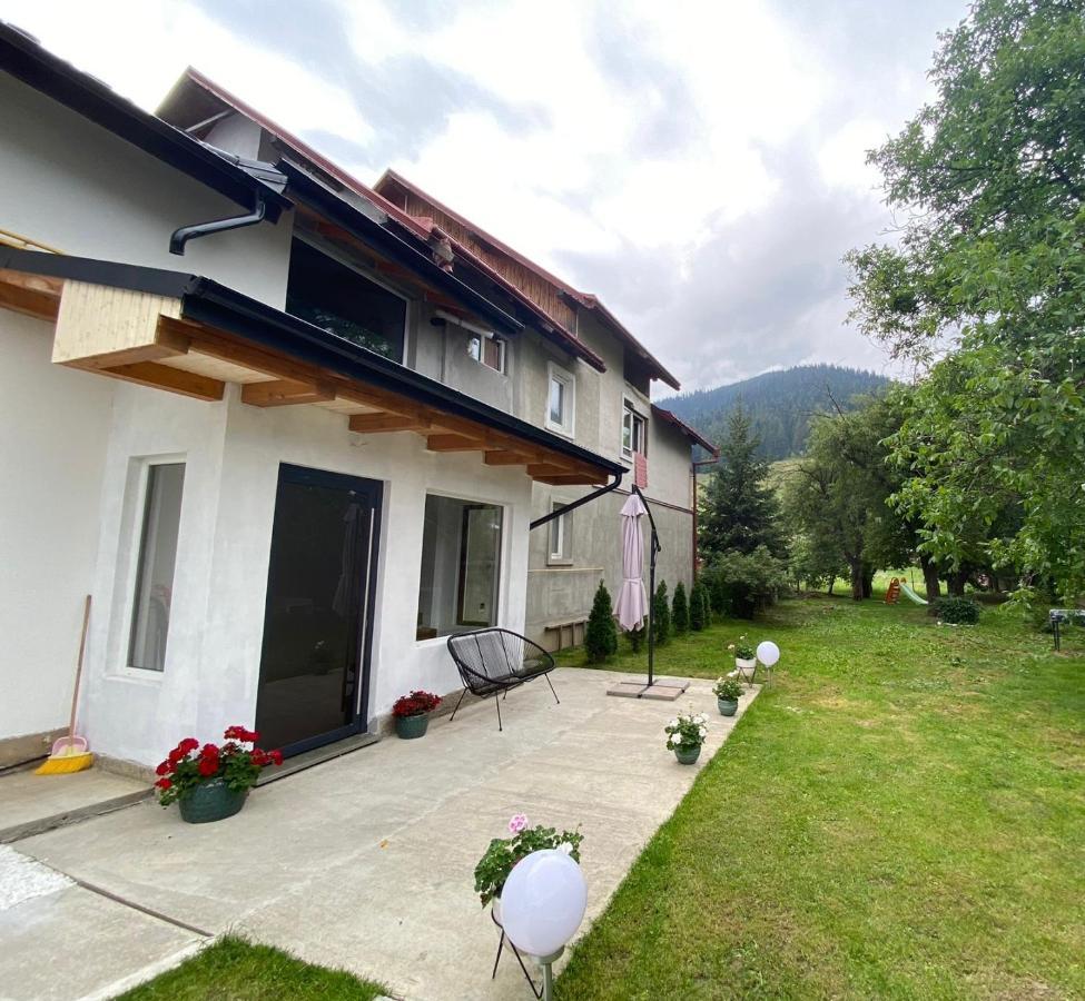 Attic 33 Apartment Campulung Moldovenesc Exterior photo